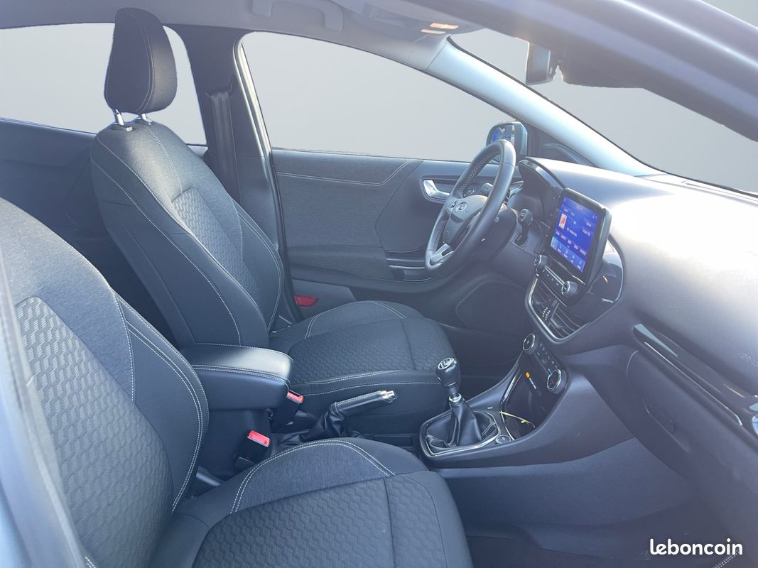 FORD Puma 1.0 EcoBoost 155 ch mHEV S&S BVM6 Titanium (image 10)
