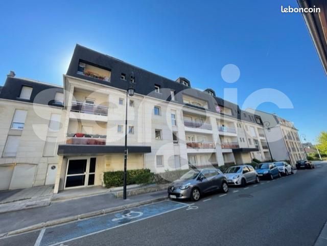 Appartement 5 pièces 104 m² · à Compiègne · 104 m² · 1 140 €