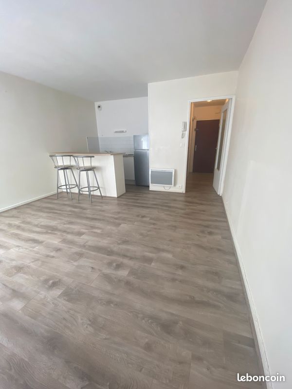 Appartement 1 pièce 28 m² · à Lille · 28 m² · 620 €
