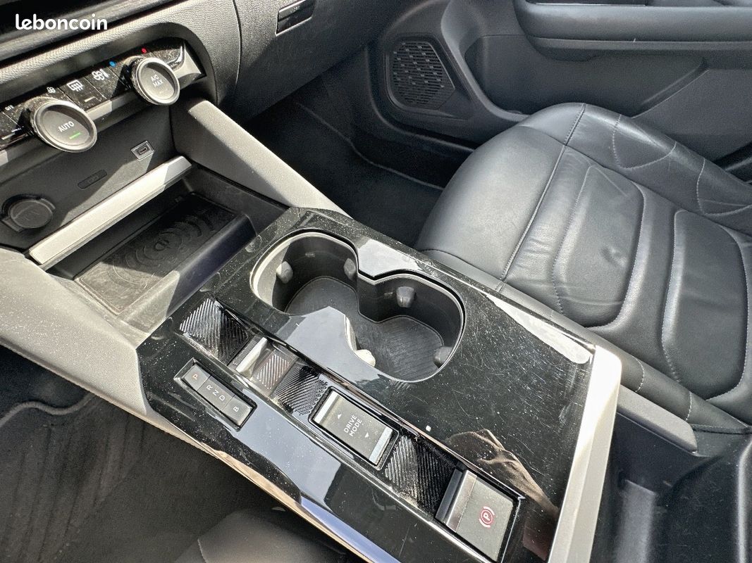 CITROEN C5 X Hybride Rechargeable 225 S&S e-EAT8 Shine (image 15)