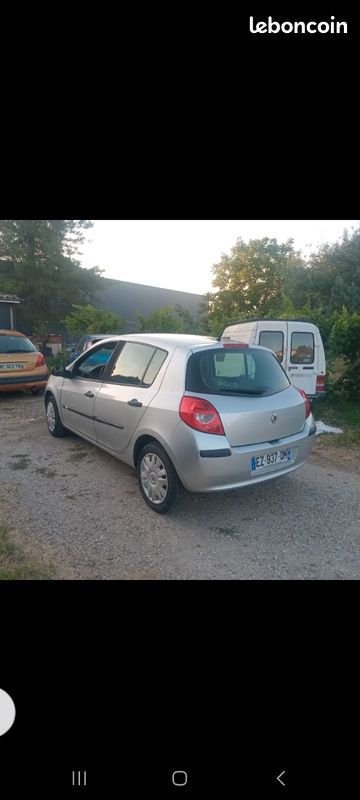 Renault clio 3 1.2 i 75ch ct ok (image 3)