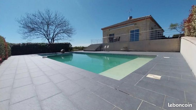 Maison 10 pièces 220 m²