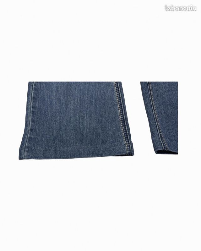 Jeans Femme Royalty By Ymi W34 L29 Bleu Coton Très bon état Bootcut Normal Uni (image 5)