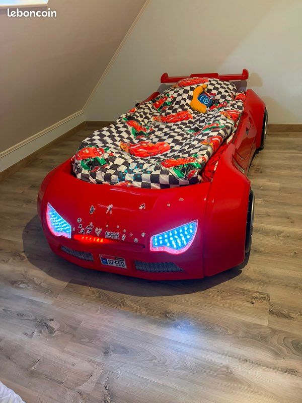 Lit enfant voiture cars (image 1)
