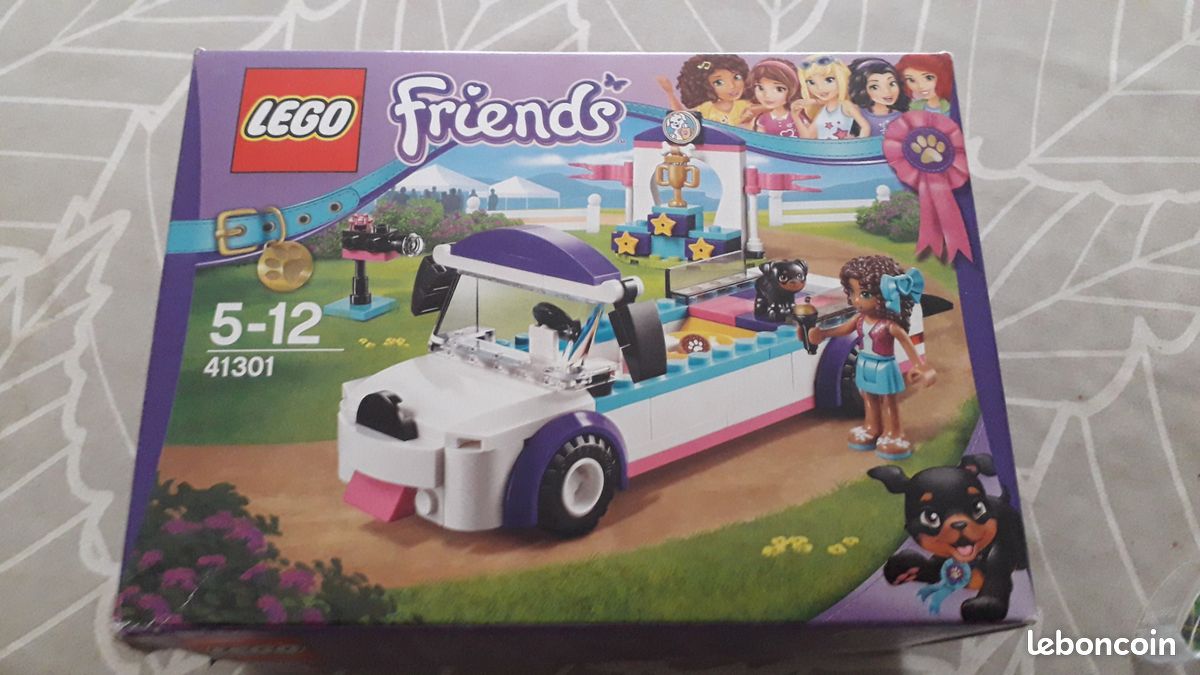 Lego friends (image 1)