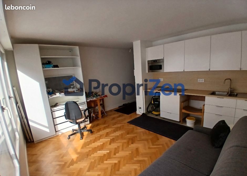 Appartement 1 pièce 22 m² · à Paris · 22 m² · 900 €