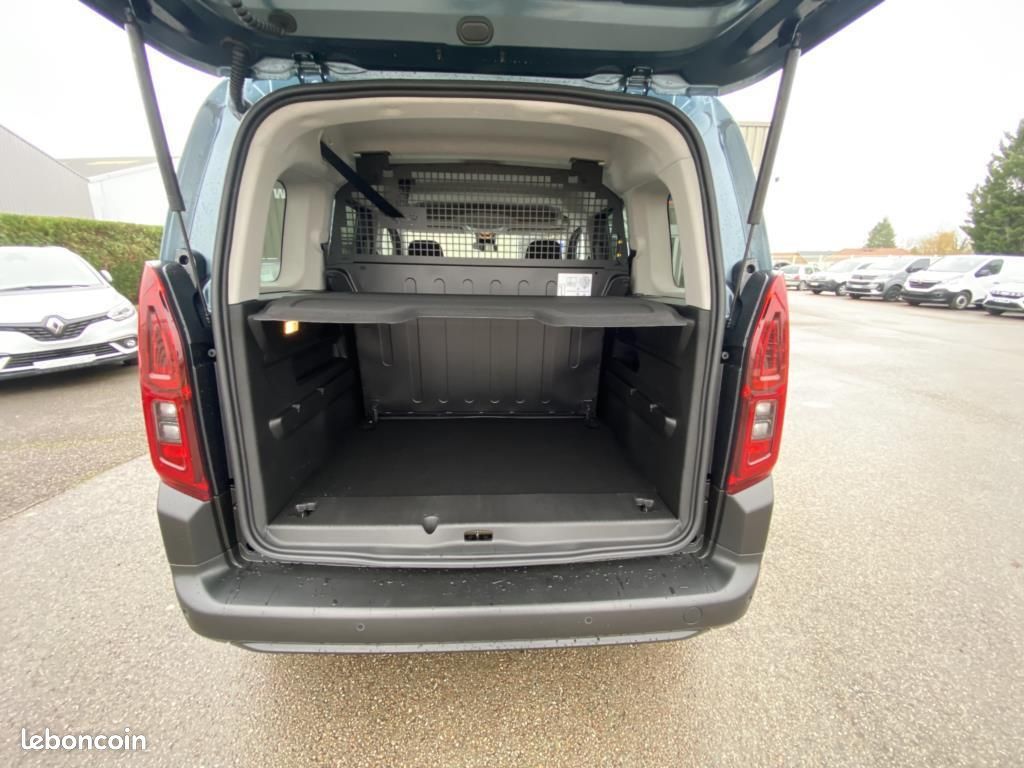 Citroën Berlingo 1.5 BLUE HDI 130 CH M PLUS EAT8 (image 12)