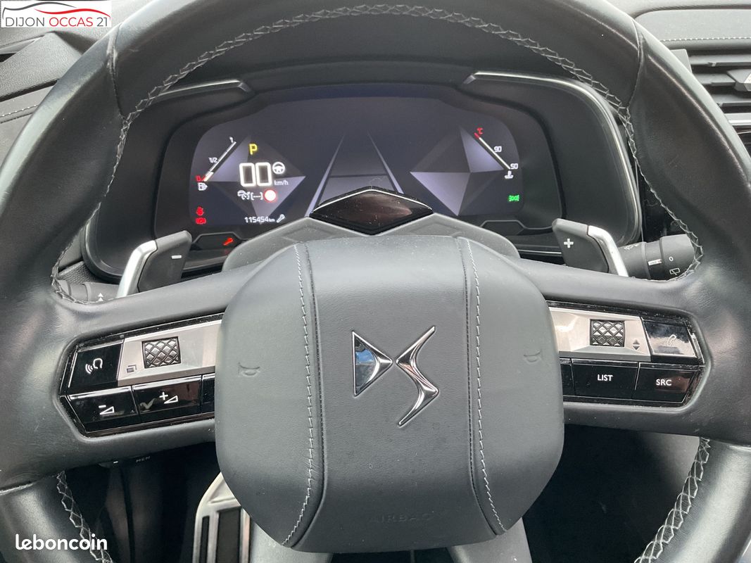 DS DS7 CROSSBACK BlueHDi 180 EAT8 Louvre (image 32)