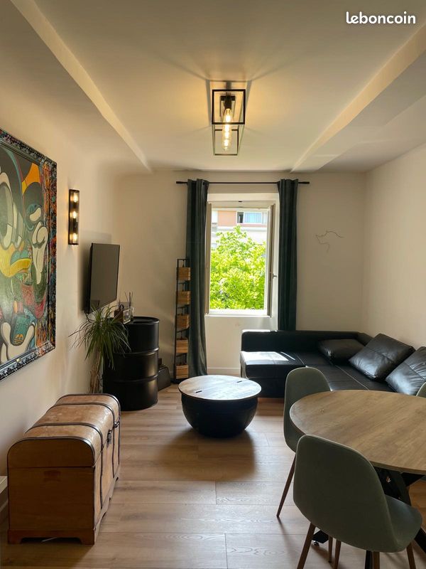 Appartement 2 pièces 44 m² · à Draguignan · 43,7 m² · 110 000 €