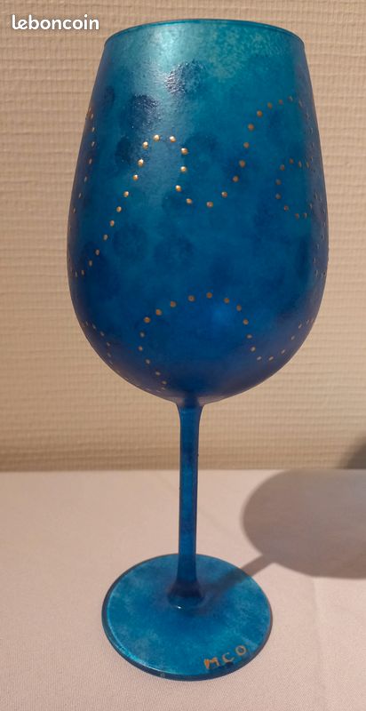 Verre décoré à la main (image 1)