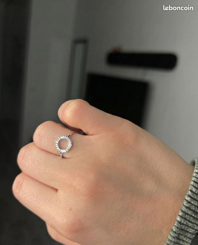 Bague En Argent Massif Tour Complet Ajouré Avec Cercles - Taille 54 - Occasion