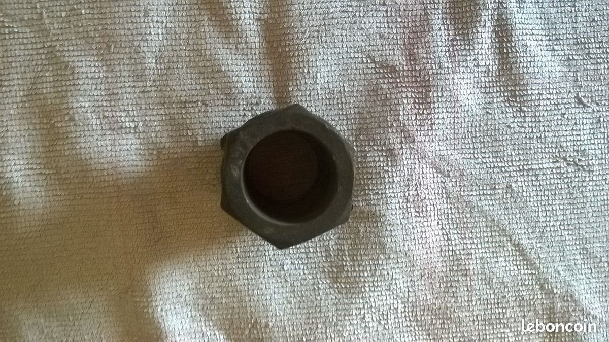 RACCORD AVEC SON ECROU A VISSER 6 PANS de DIAMETRE INTERIEUR DE 25 mm (image 9)