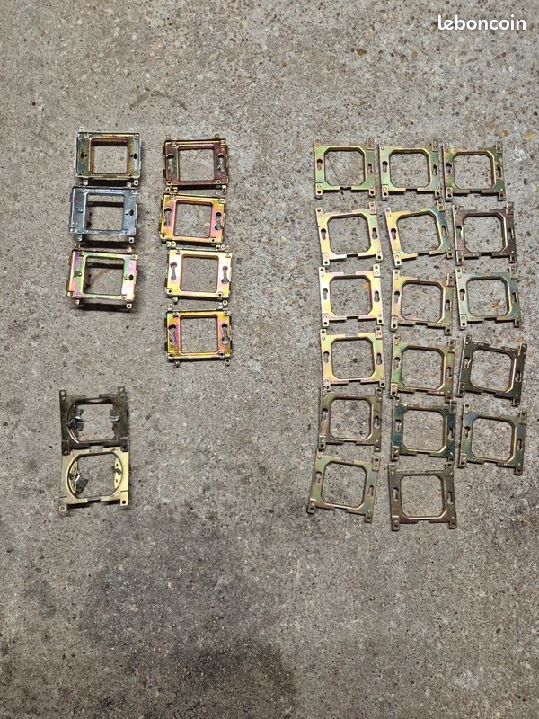 Lot supports metal Legrand (image 1)