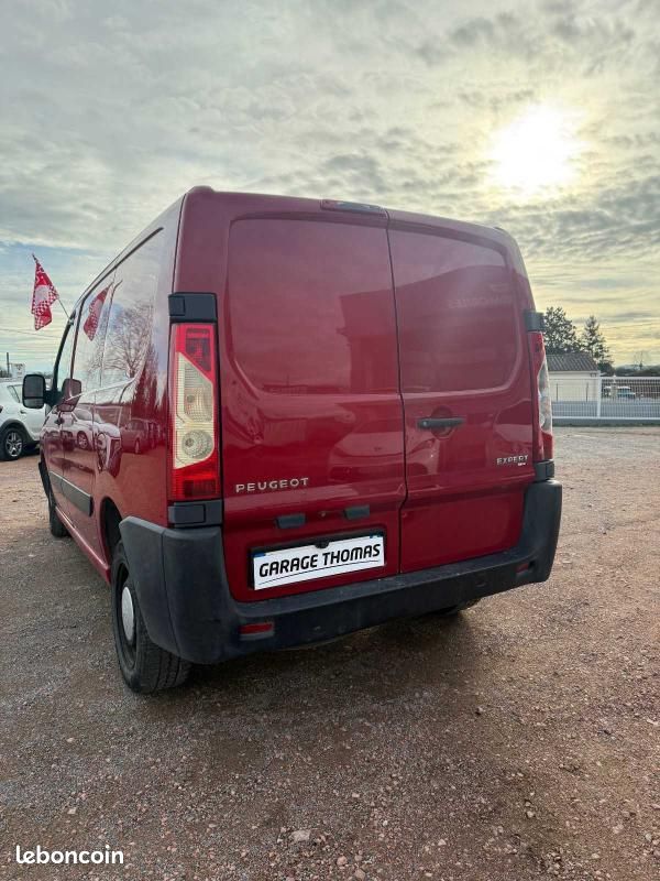 Peugeot Expert 2.0 HDI 120 COURT (image 2)