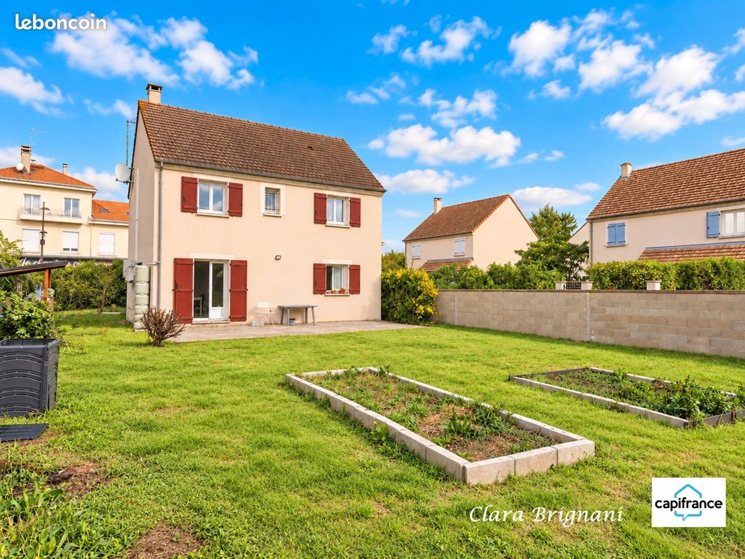 Maison 5 pièces 101 m² · à Avrainville · 101 m² · 320 000 €