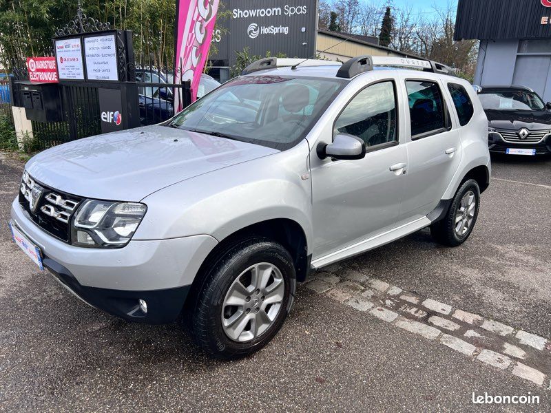 DACIA DUSTER 1.2i essence Turbo 125 cv 16v 111200 km Garantie 12 Mois (image 2)