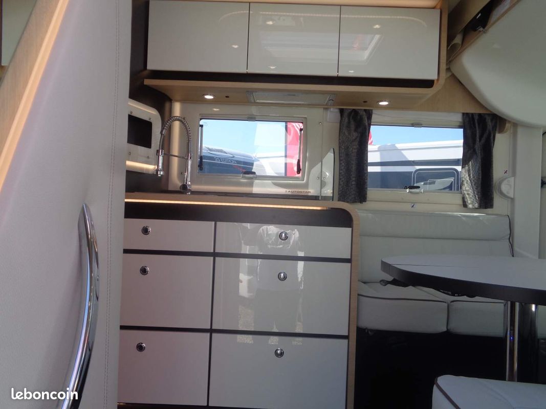 Autostar prestige i 760 lc – 2026 – 180 Ch boîte auto - chassis alko - double plancher – lit central + lit pavillon (image 3)