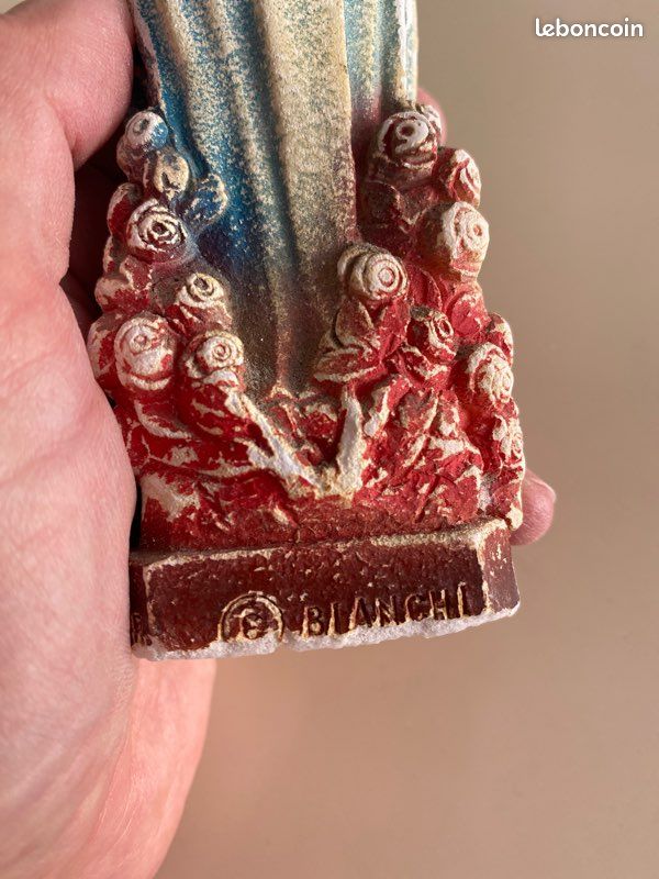 Vierge en plâtre ou biscuit (image 5)