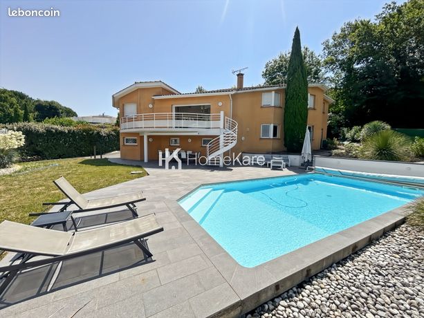 Villa 7 pièces 185 m²