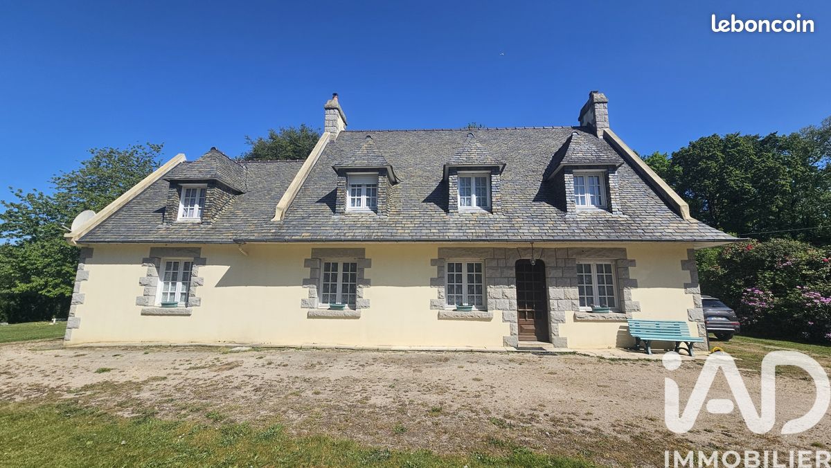 Maison 6 pièces 145 m² · à Plouigneau · 145 m² · 221 000 €