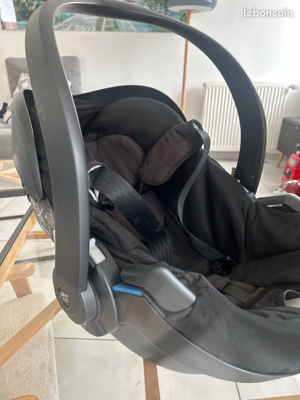Cosy babyzen avec adaptateurs Yoyo (image 4)