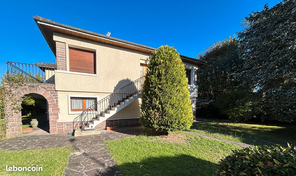 Maison 7 pièces 157 m² · à Pau · 157 m² · 289 000 €