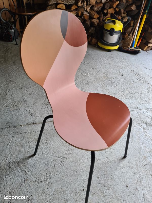 Chaise (image 1)