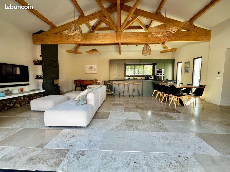 Maison 5 pièces 175 m² · à Gujan-Mestras · 175 m² · 880 000 €