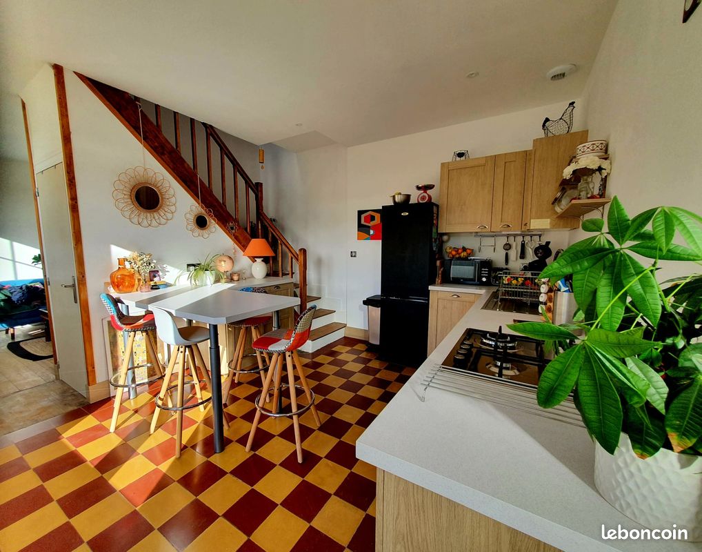 Maison 3 pièces 60 m² · à Rochefort · 60 m² · 950 €