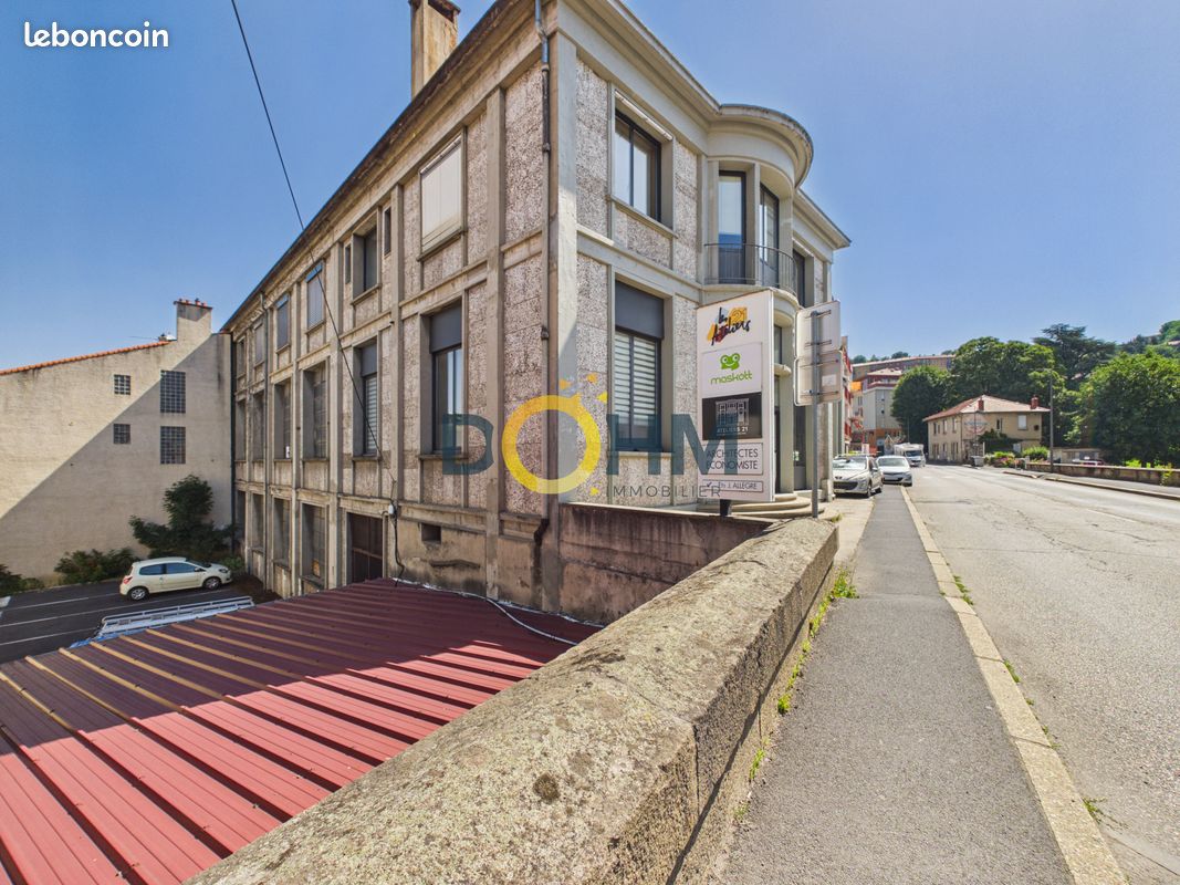Appartement 1 pièce 42 m² · à Le Puy-en-Velay · 42 m² · 78 000 €