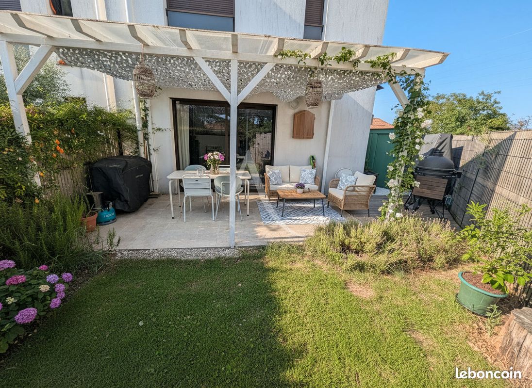 Maison 4 pièces 83 m² · à Blanquefort · 83 m² · 325 000 €