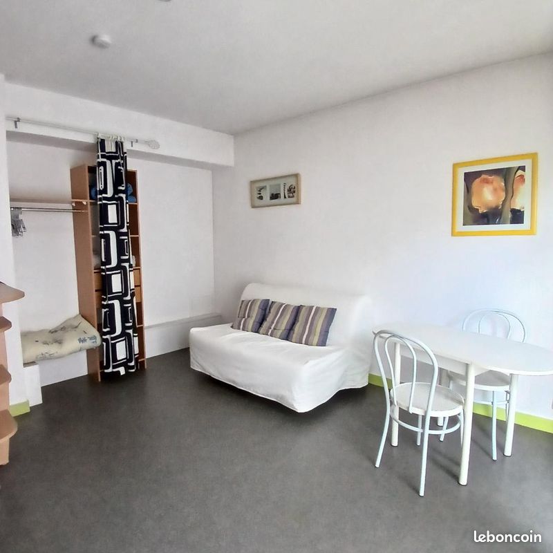Appartement 1 pièce 26 m² · à Saint-Étienne · 26 m² · 415 €