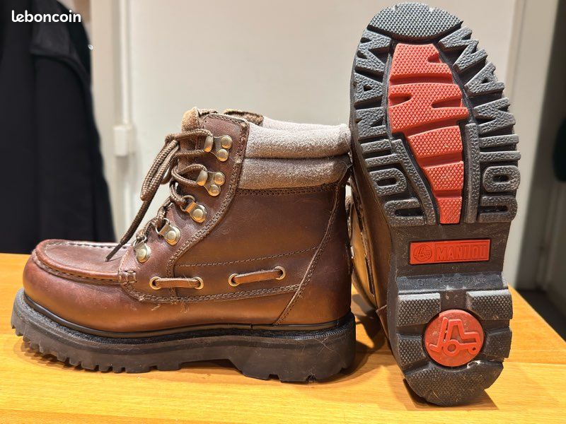 Bottes En Cuir Marron Marque NOUCHKA - Pointure 36 - Talon Bas - Occasion En Très Bon état