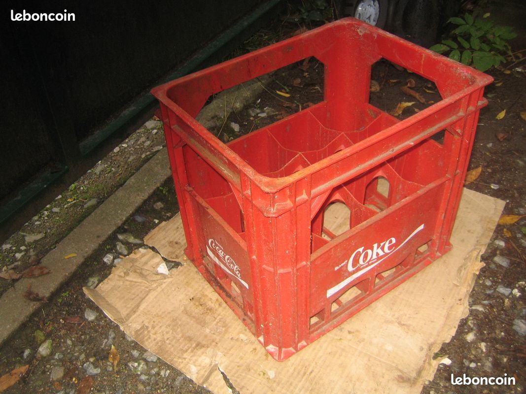 Casier vintage 12 bouteilles marque COCA COLA (image 1)