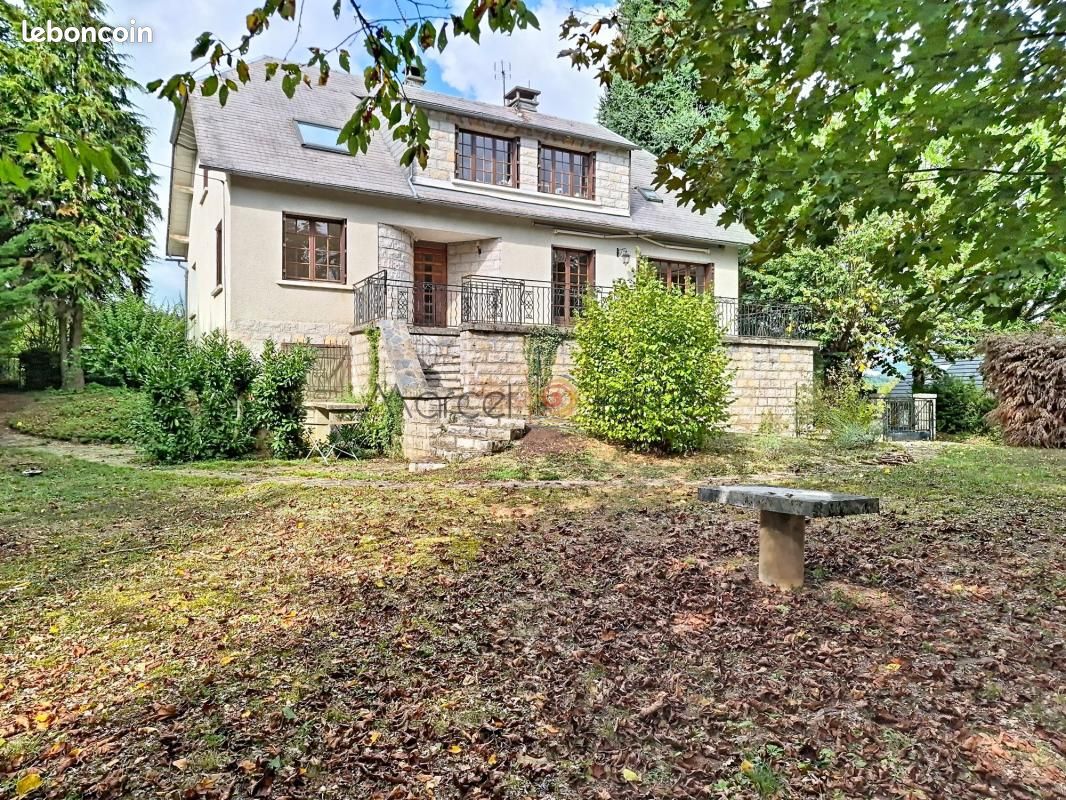 Maison 8 pièces 190 m² (image 1)