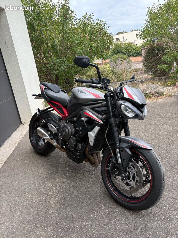 Triumph street triple R 765 (image 1)