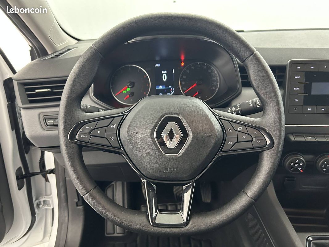 RENAULT Clio SCe 65 Authentic (image 15)