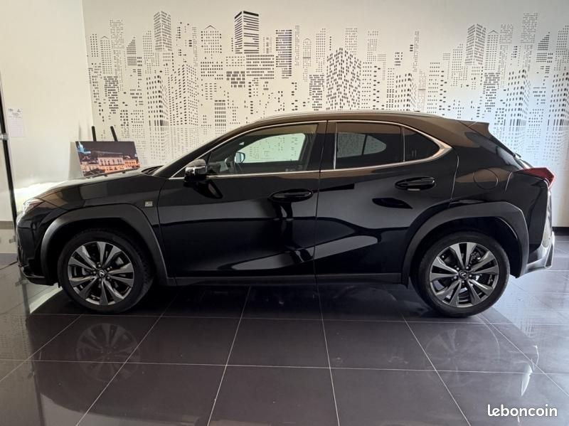 Lexus UX 250h F SPORT Design 2WD (image 5)
