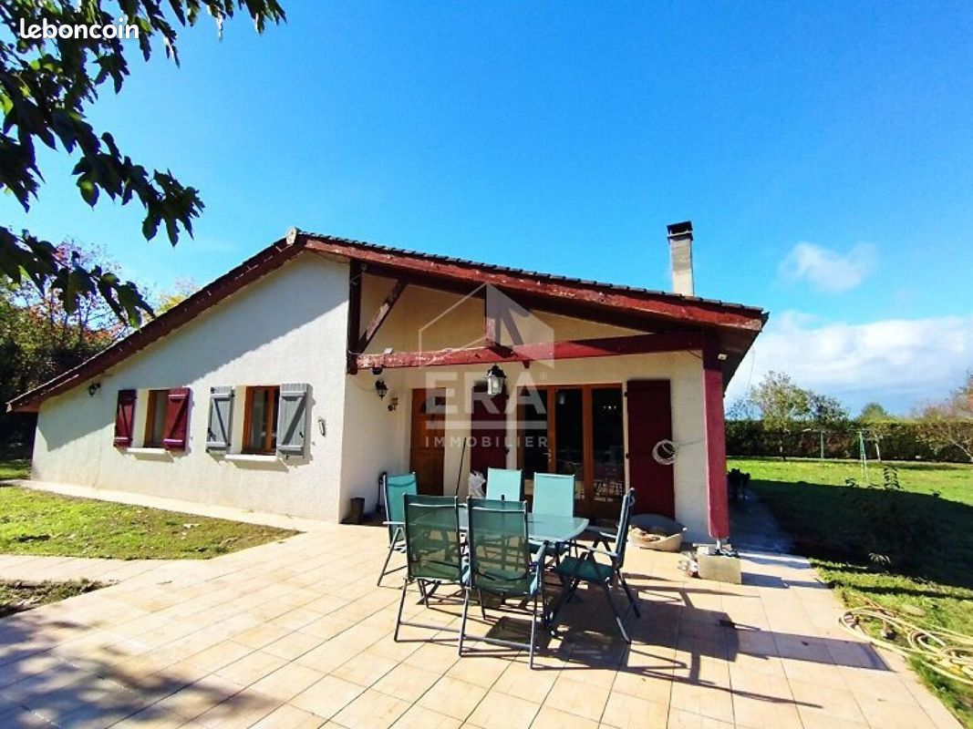 Maison 5 pièces 107 m² · à Mouliets-Et-Villemartin · 107 m² · 170 000 €