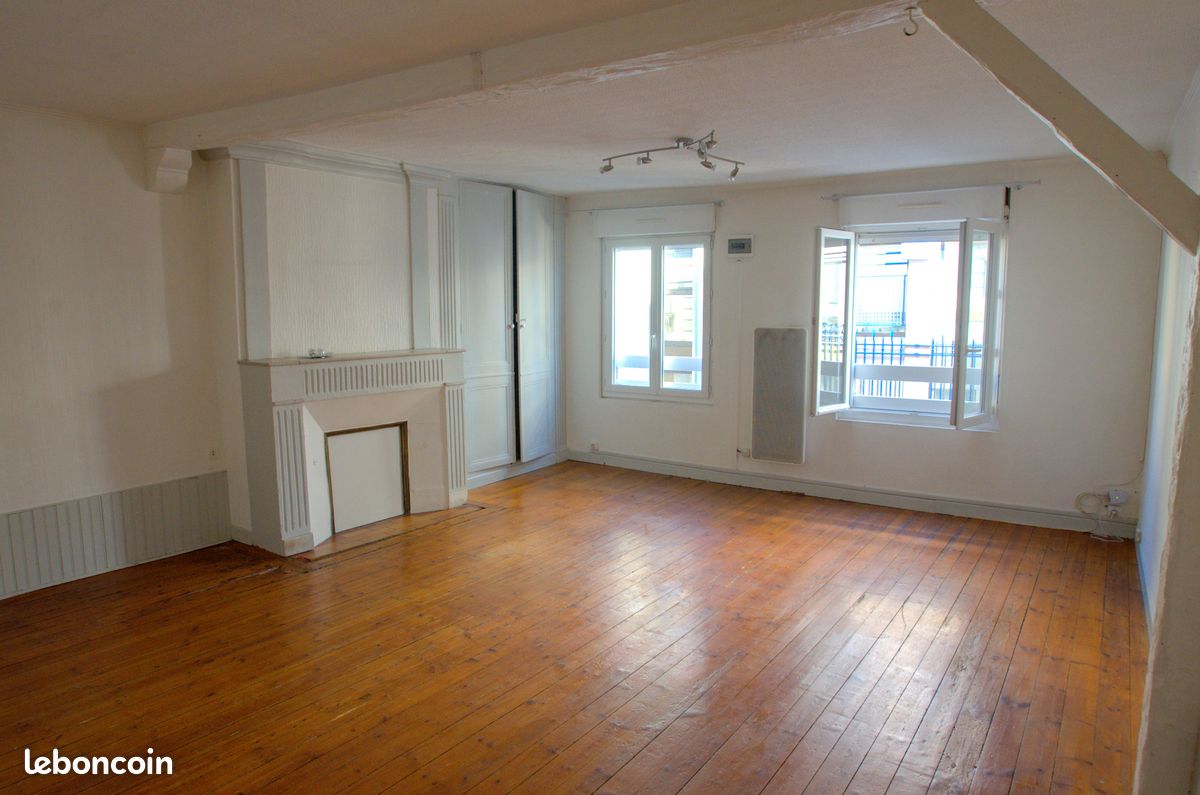 Appartement 5 pièces 84 m² · à Châtellerault · 84 m² · 570 €/mois
