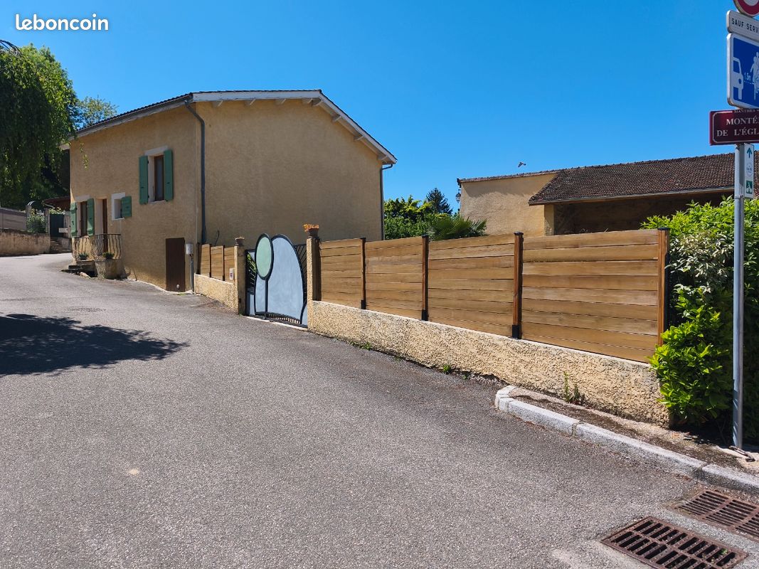 Maison 7 pièces 171 m² · à Manthes · 171 m² · 225 000 €