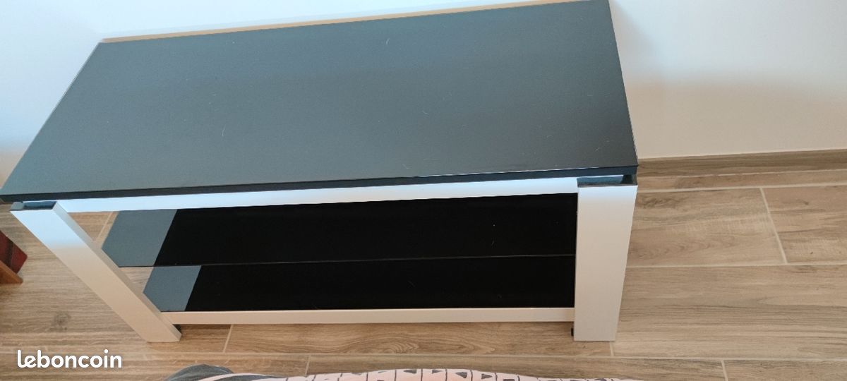 Vend meuble télé (image 3)
