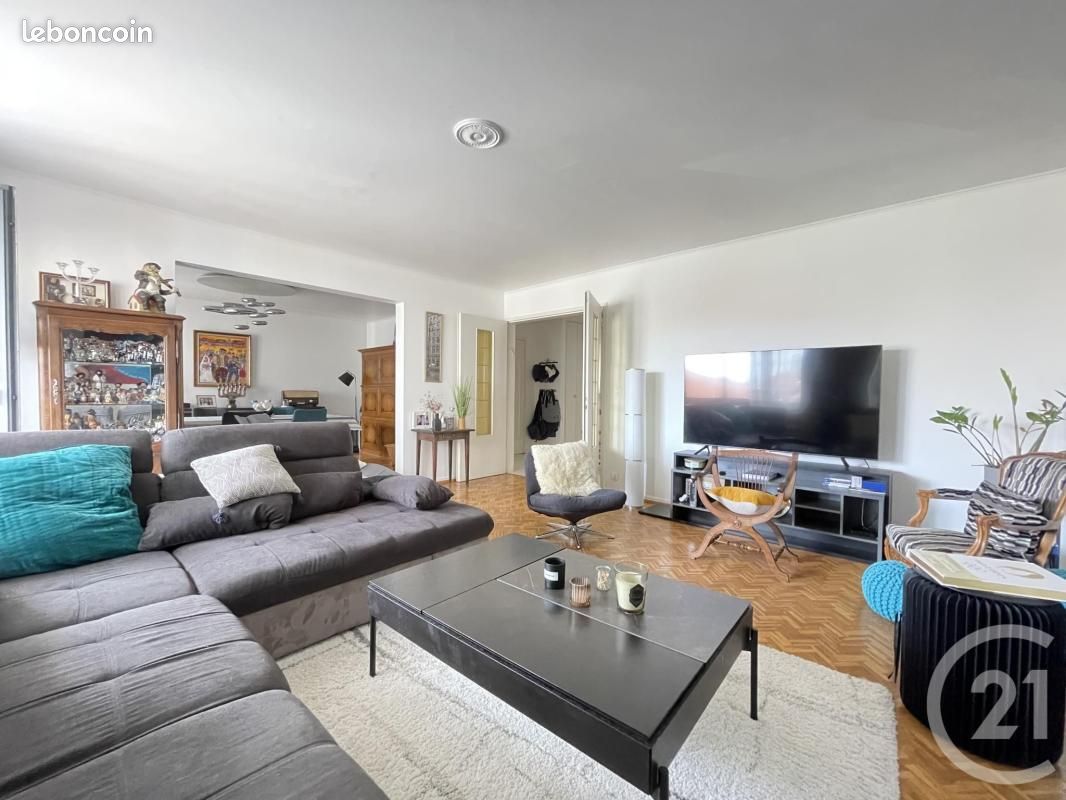 Appartement 5 pièces 136 m² · à Metz · 136 m² · 294 000 €