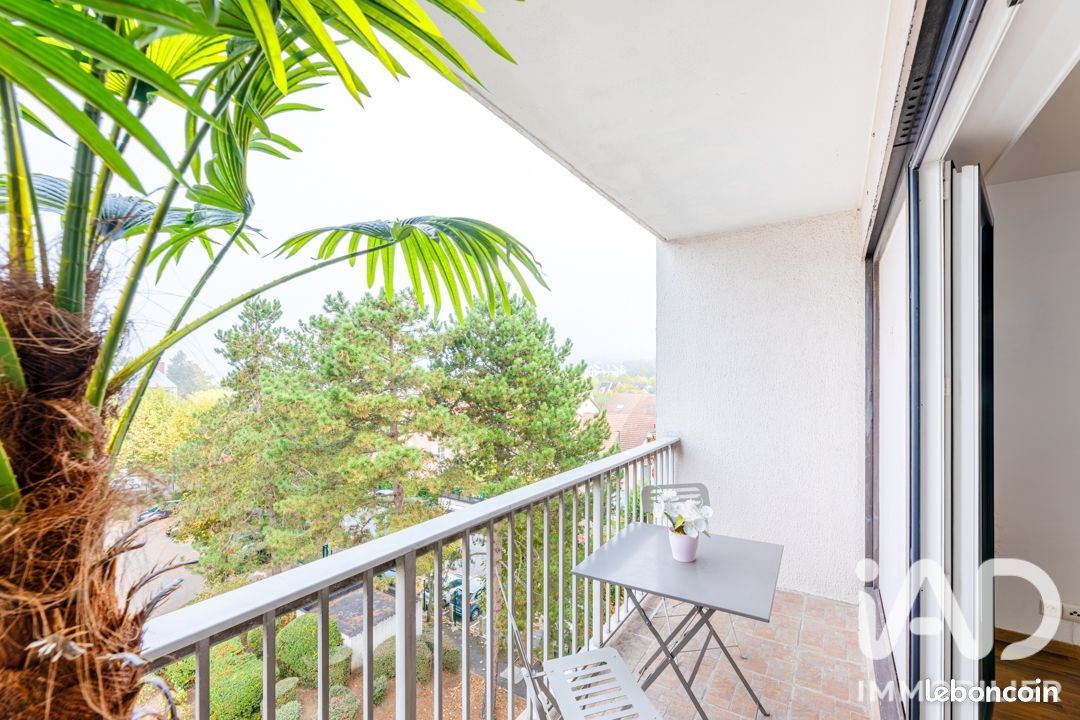 Appartement 2 pièces 53 m² · à Taverny · 53 m² · 149 000 €
