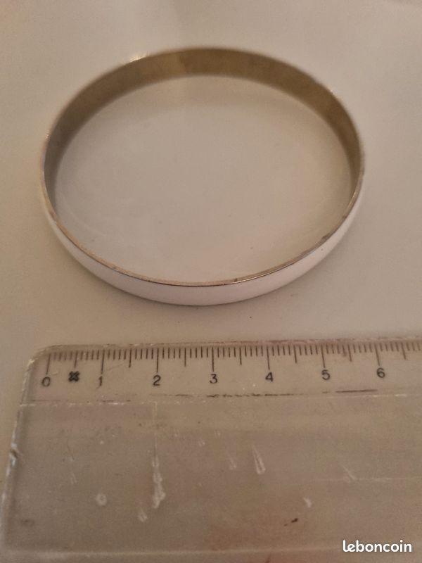 Bracelet (image 1)
