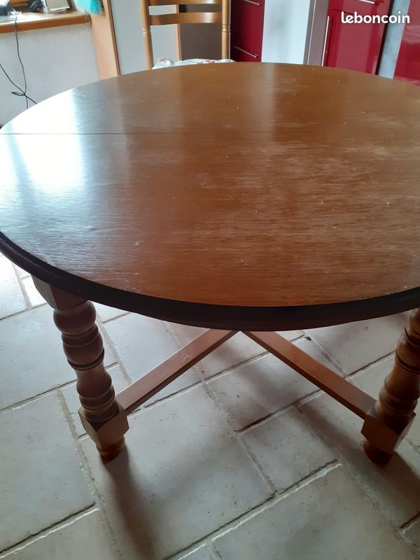 Table en bois (image 6)
