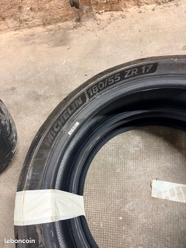 Pneu Michelin Road 6 (image 3)