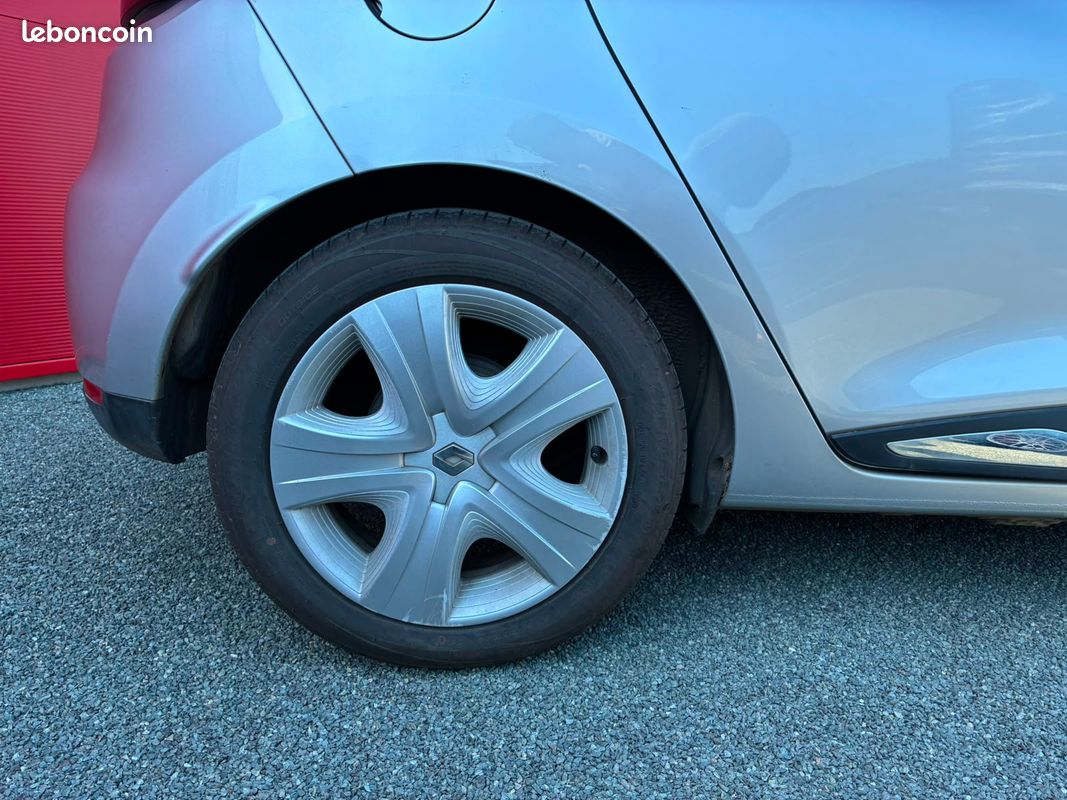 Renault CLIO IV Business 1.5 dCi eco2 75 cv - GARANTIE 12 MOIS (image 35)