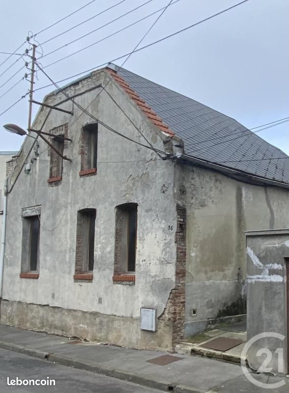 Maison 4 pièces 105 m² · à Saint-Quentin · 105 m² · 26 500 €