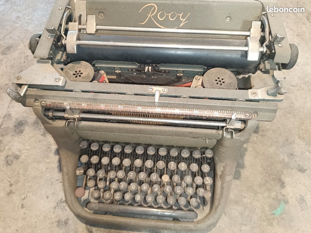 Machine à écrire (image 1)